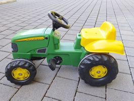 Tret Traktor John Deere Gruen Gelb guter Zustand