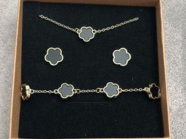 Schmuckset mit Kleeblatt-Motiv schwarz