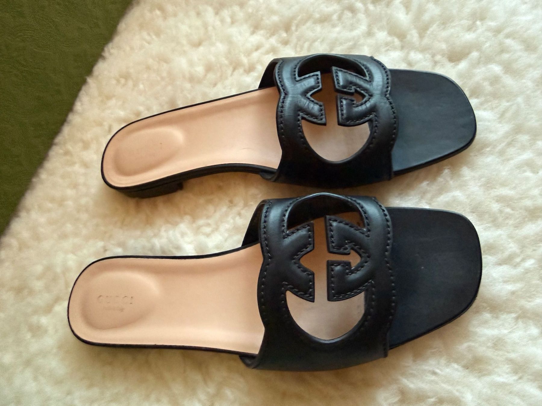 Gucci Scarpe da donna: Gucci Sandale Grösse 41 – Nuovo (secondo la descrizione) da Zürich venduto da hen_jf9p 2