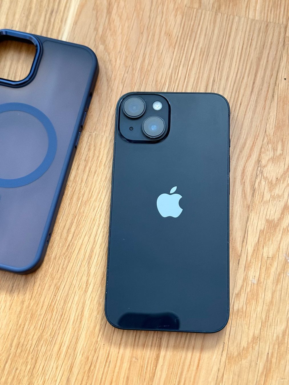 Apple Portables: IPhone 14 – D'occasion à Penthalaz par GoodDeal57 3