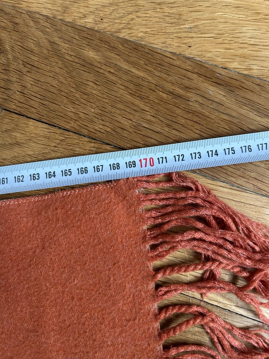 Foulard & Sciarpe: Wollschal mit Fransen – Nuovo (secondo la descrizione) da Olten venduto da patricialesandra 3