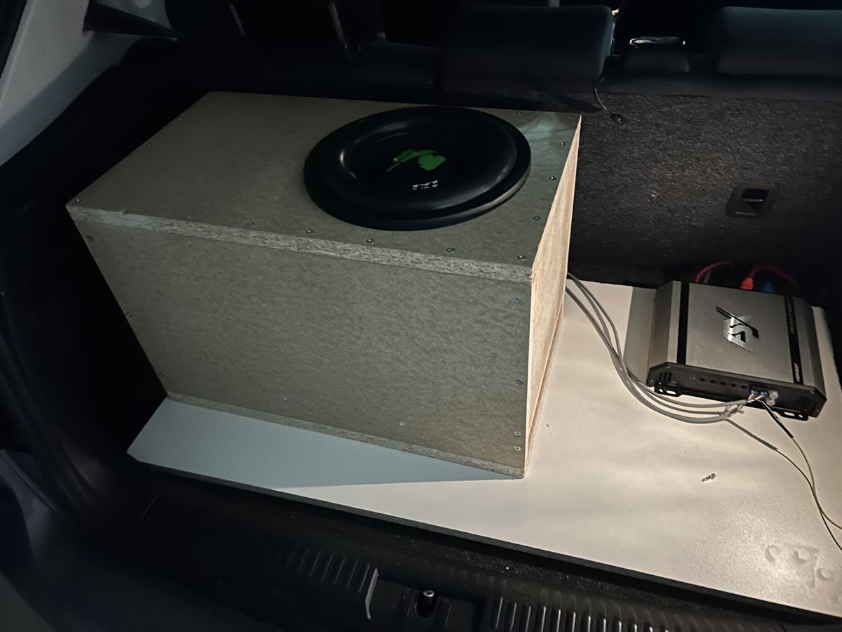 Haut-parleurs: Subwoofer box für 10''sub – D'occasion à Dürnten par sam_mq8d 3