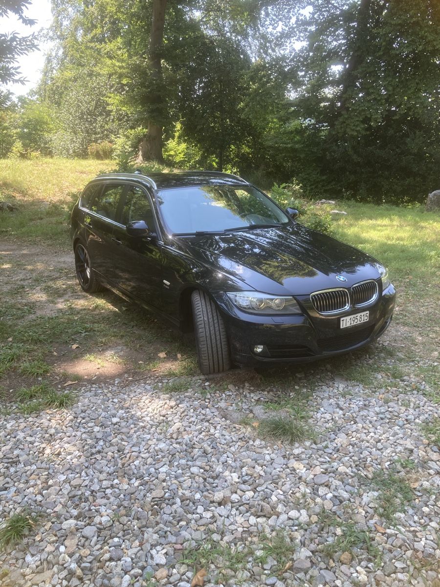 BMW Autos: Vendo BMW 330 XI Touring – Gebraucht aus Ligornetto von dav_q9mw