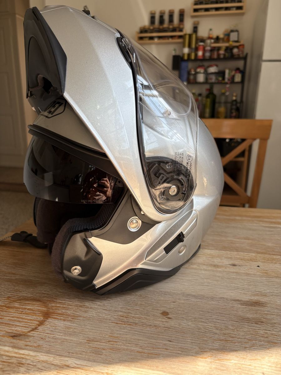 Shoei Helme & Visiere: Shoei Integralhelm Silber Grösse L Gebrauchter – Gebraucht aus Baden von elmo46 4