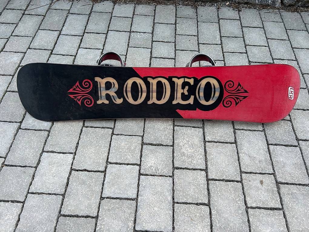 Board: Snowboard 134cm – Usato da Speicher venduto da Mugge3 1
