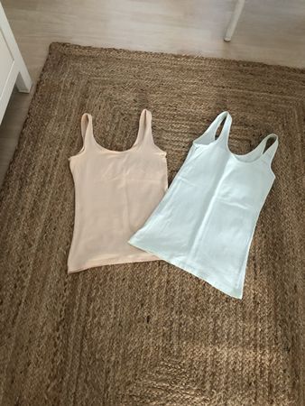 2 Tops. Mainz und Aprikosen Farbe. XS. Neuen 