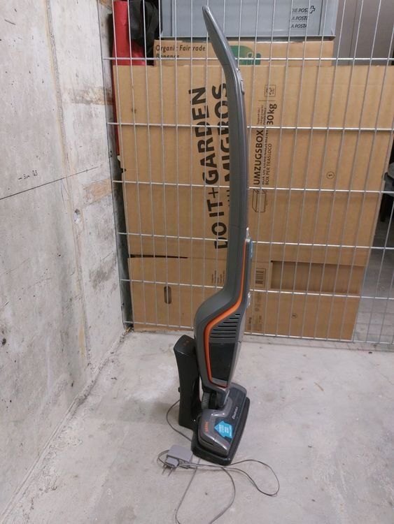 Electrolux Aspirapolveri & Accessori: Electrolux Akku Staubsauger Ergorapido – Usato da Bern venduto da vle_tj2g 1