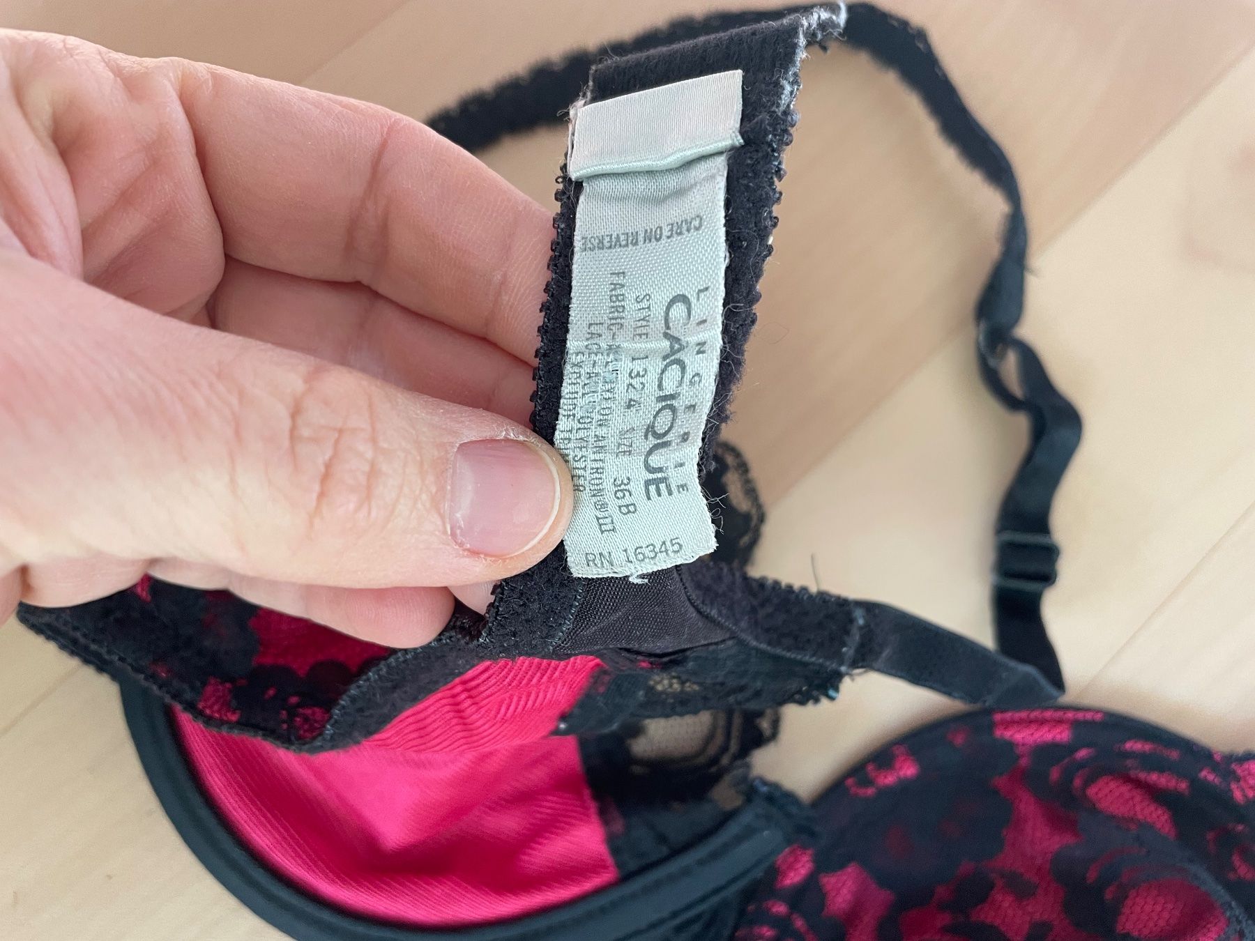 Intimissimi Altra biancheria intima: 5 BH bras 75/80C – Usato da Zürich venduto da Angela_Fashion_Lover 6