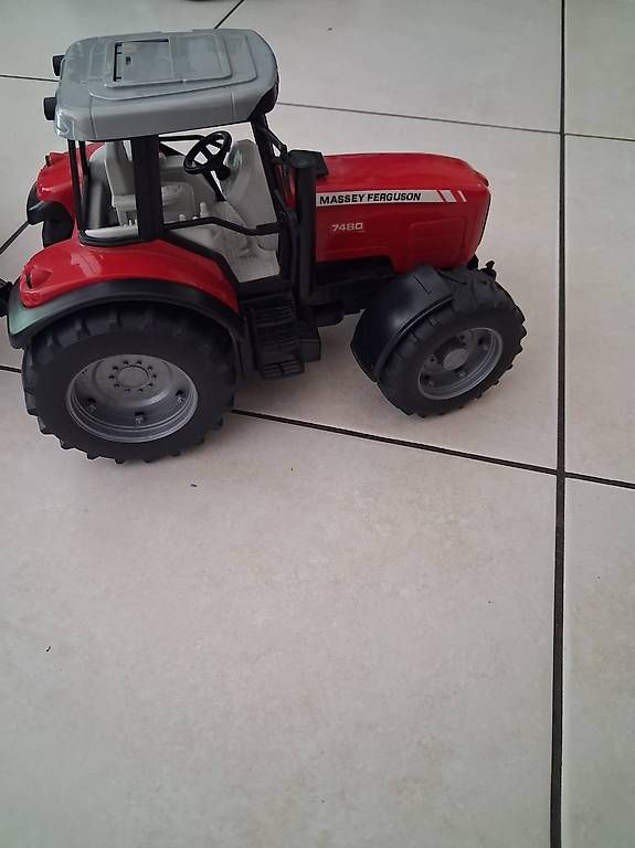 Fahrzeuge für Kinder: Traktor mit Anhänger – Gebraucht aus Wangen ZH von oky-doky 1