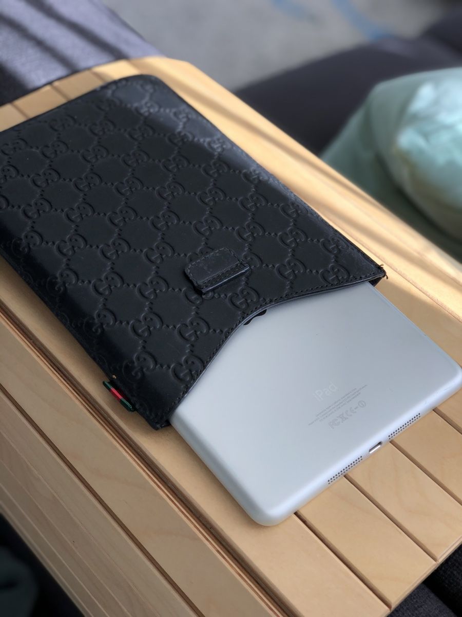Gucci Covers & Taschen: Gucci Case for iPad Mini 2. Gen Hülle Schwarz – Gebraucht aus Cham von NicMartin 6