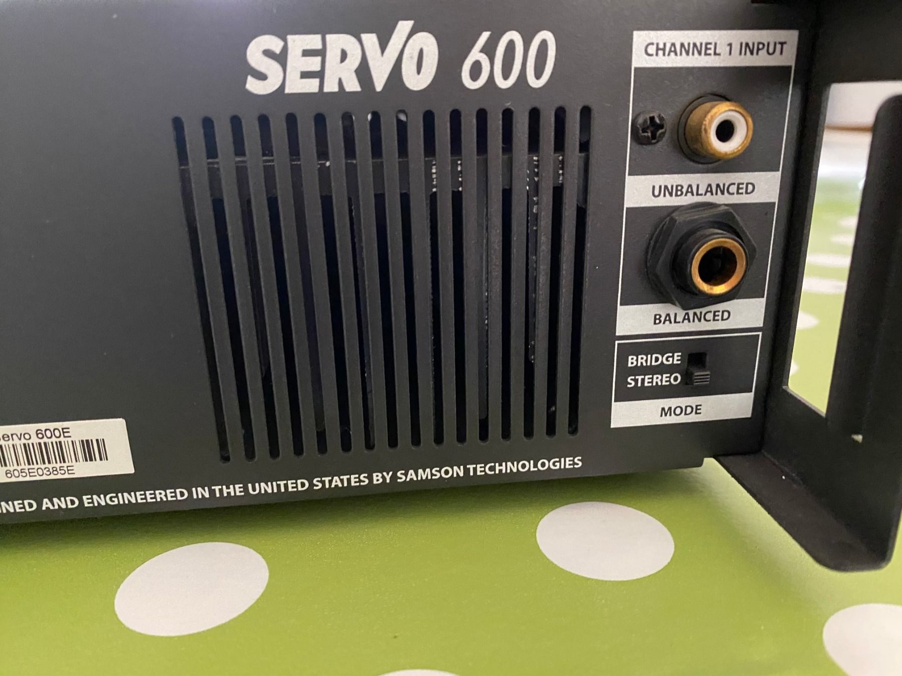 Verstärker: Samson SERVO 600 Verstärker – Gebraucht aus Allschwil von Robot3 3