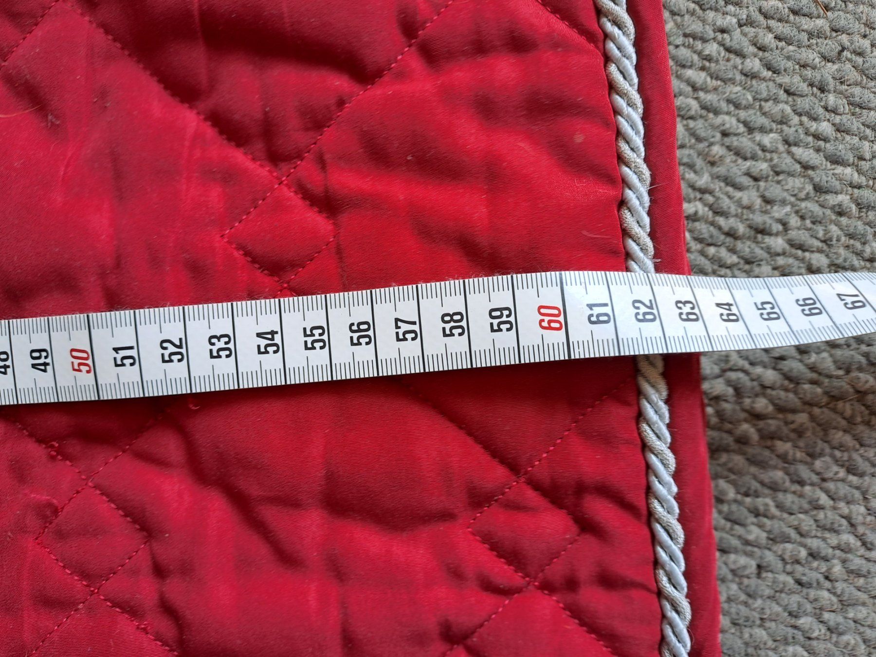 Coperte: Schabracke – Usato da Kehrsatz venduto da bri_vpf2 1