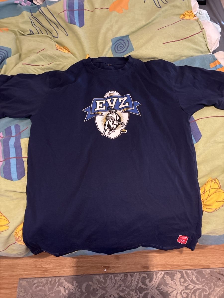 T-shirts: Shirt EVZ im XL – Neuf (Voir description) à Amriswil par SCHLOSSGEISTLI