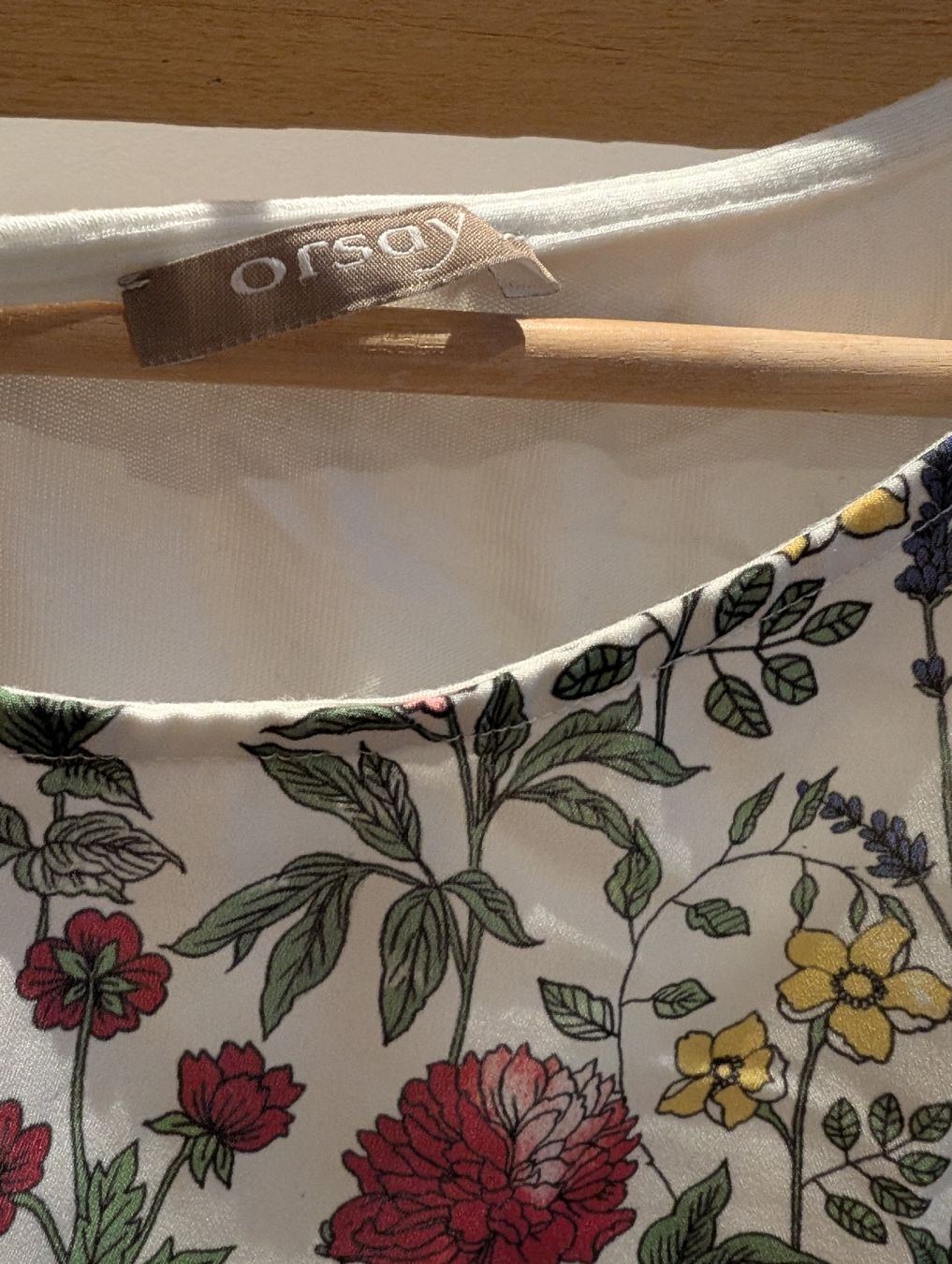 Orsay Camicette: Orsay Shirt / Bluse mit Blumenmuster, Grösse S – Usato da Döttingen venduto da se-ra 2
