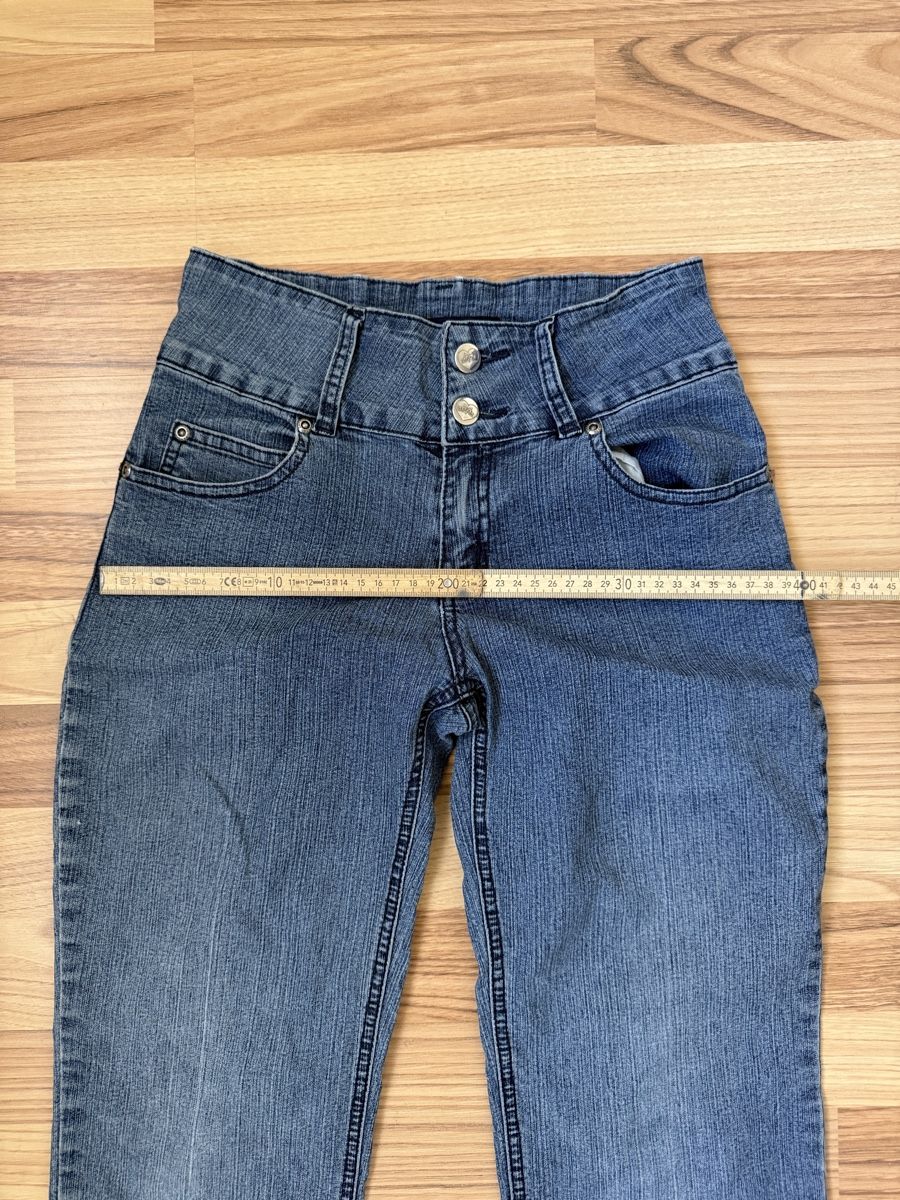 Jeans: Bootcut Jeans – D'occasion à Allschwil par power9000 3