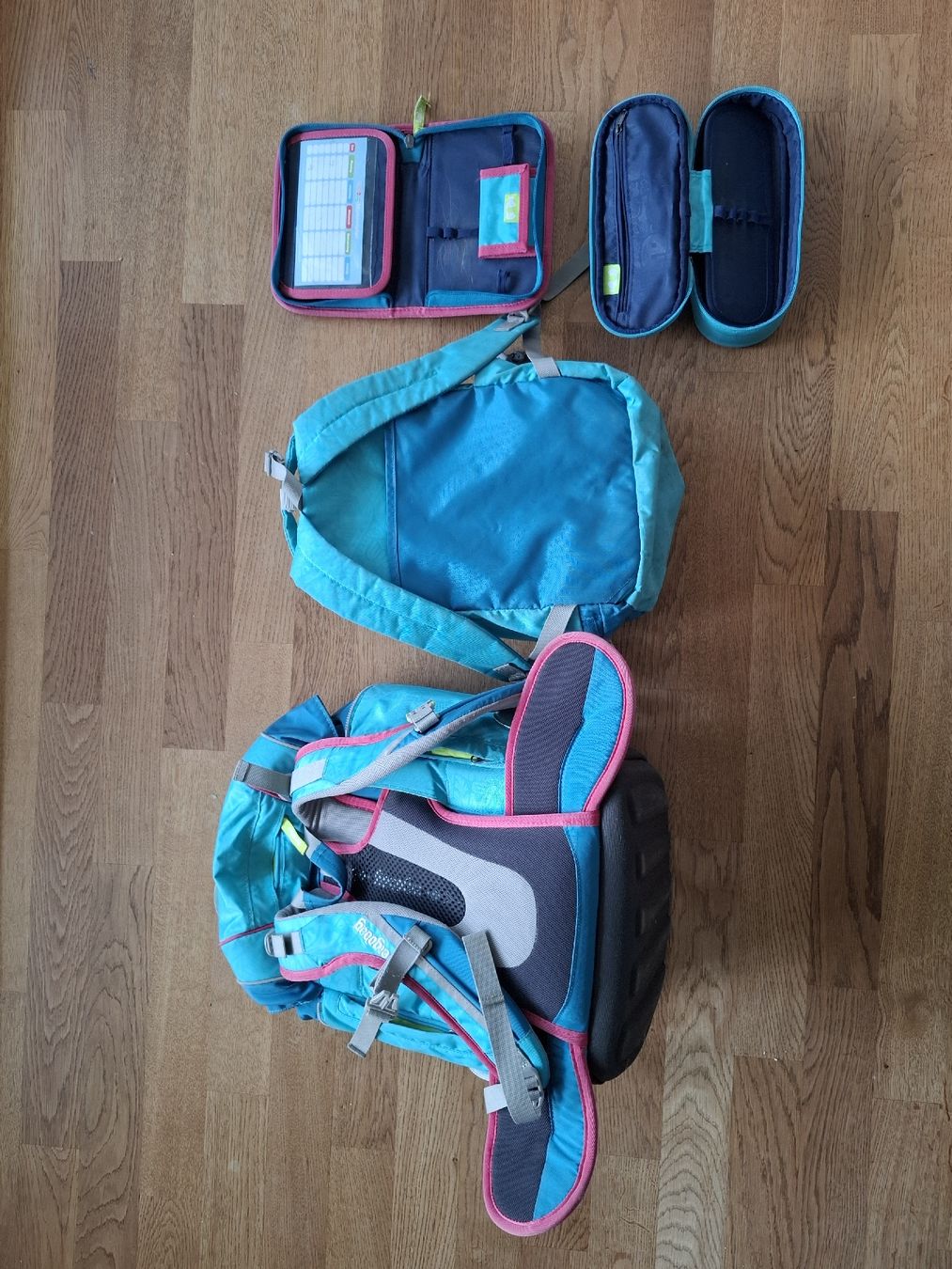 Ergobag Zaini: Ergobag Schulthek Set – Usato da Kriens venduto da famspescha 1