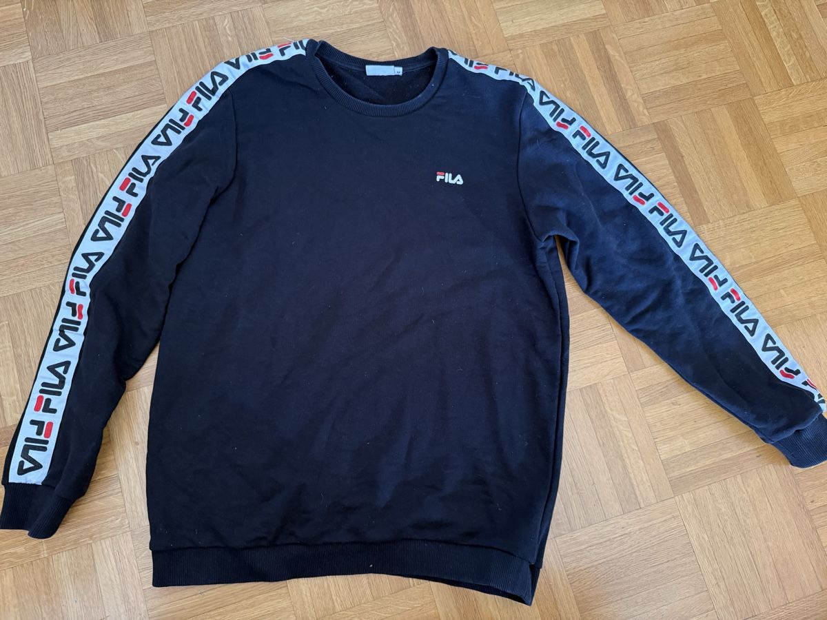 Fila Pullover & Sweatshirts: Pull Fila M – Gebraucht aus Nyon von Mektoub