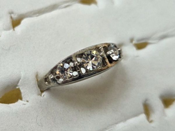 Anelli: Bague 3 Strass Scintillantes – Nuovo (secondo la descrizione) da Territet venduto da Cenh