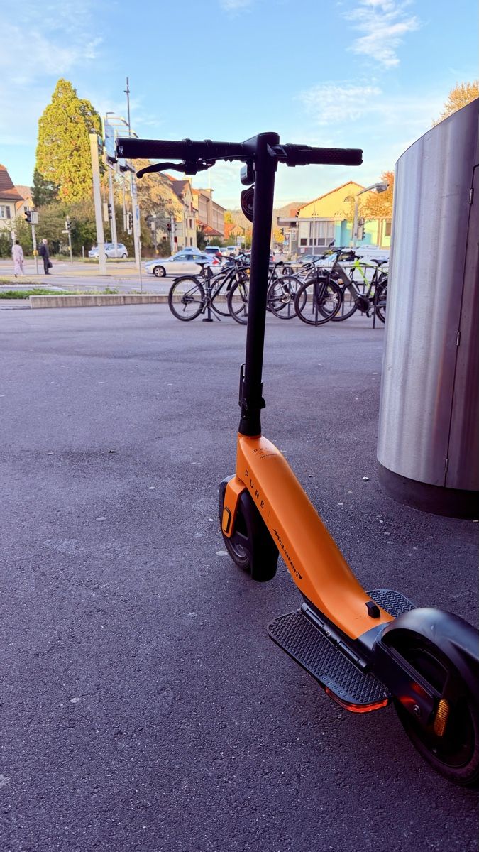 Scooters: Pure McLaren E-Scooter  – Neu (gemäss Beschreibung) aus Gränichen von fou_t65v 2
