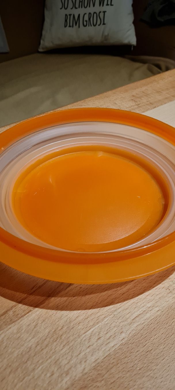 Tupperware Contenitori & Simili: Tupperware Schüssel faltbar Orange - neu – Nuovo (secondo la descrizione) da Münsingen venduto da Cuci31 5