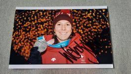 Autogramm Wendy Holdener