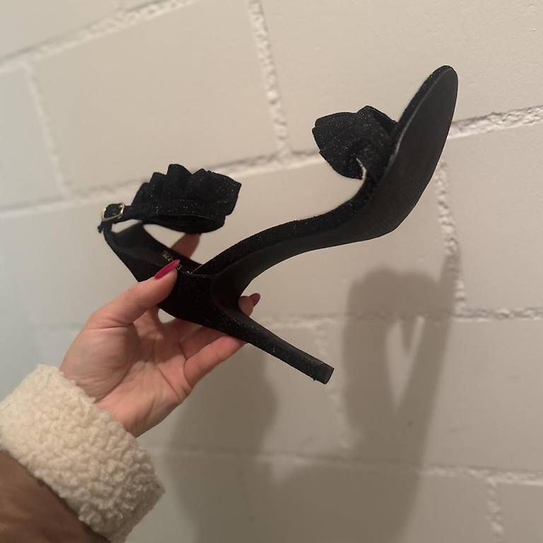 Scarpe da donna: Neue Glitzer Highheels  – Usato da Cham venduto da VStore 2