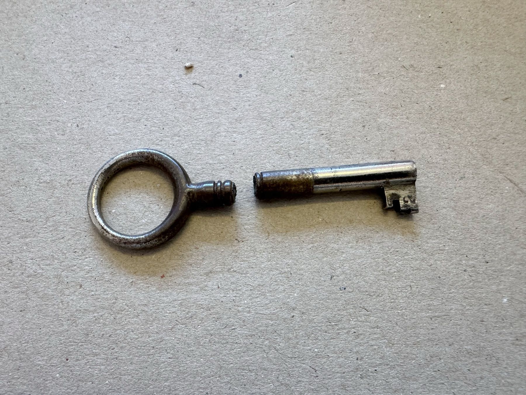 Armadi: Apotheker Schrank – Usato da Zürich venduto da Knob 6