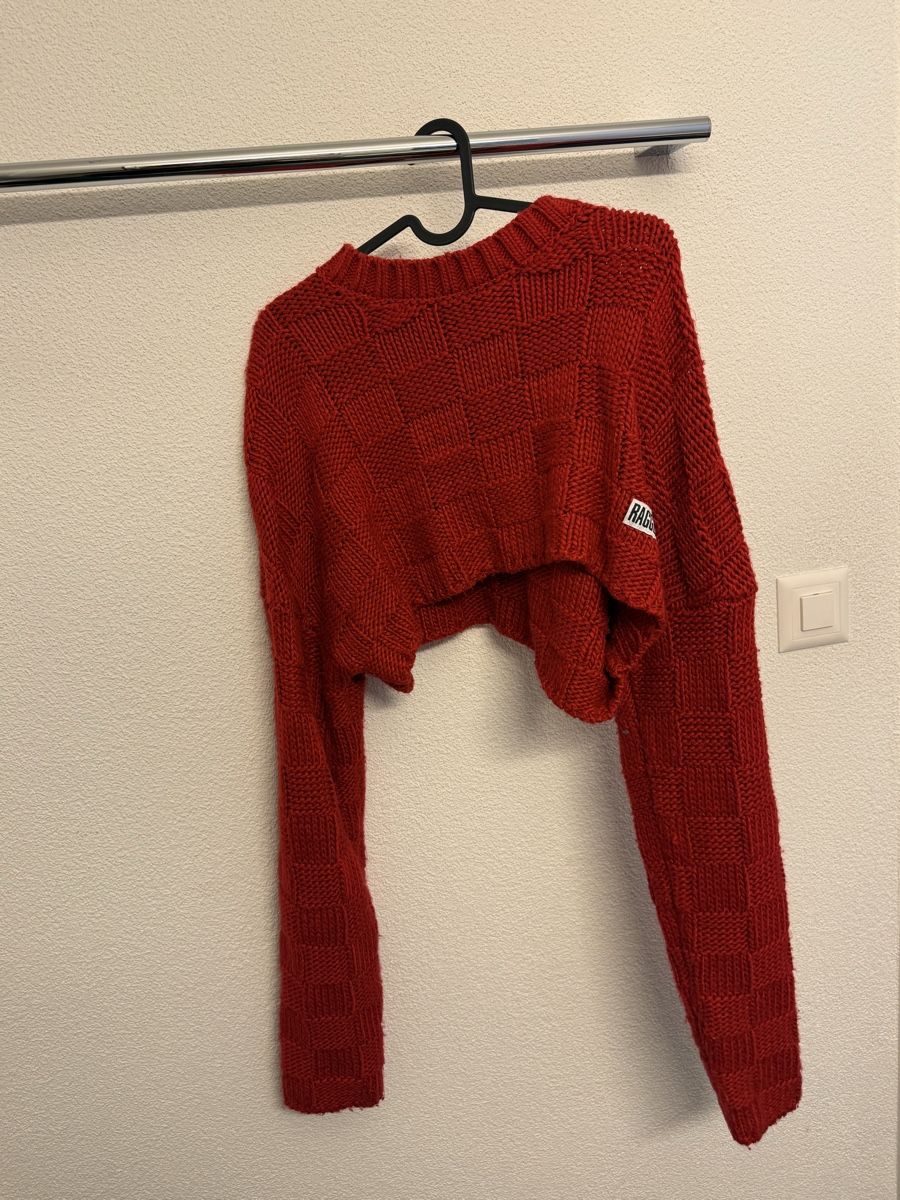 Pulls & Sweat-shirts: Roter cropped Strickpullover – Neuf (Voir description) à Suhr par naomau