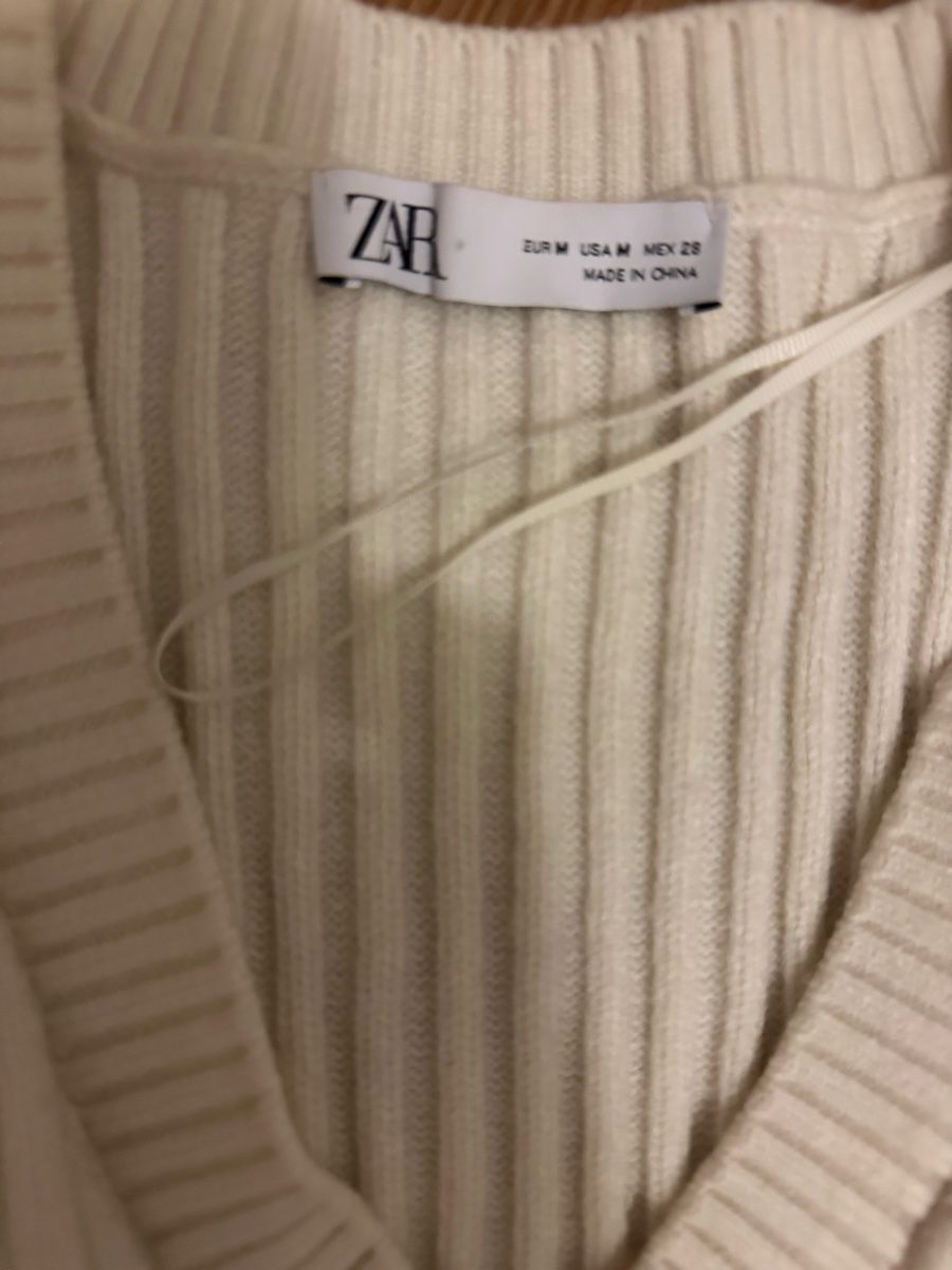 Kleider: Zara – Gebraucht aus Rudolfstetten von Laramalna 1