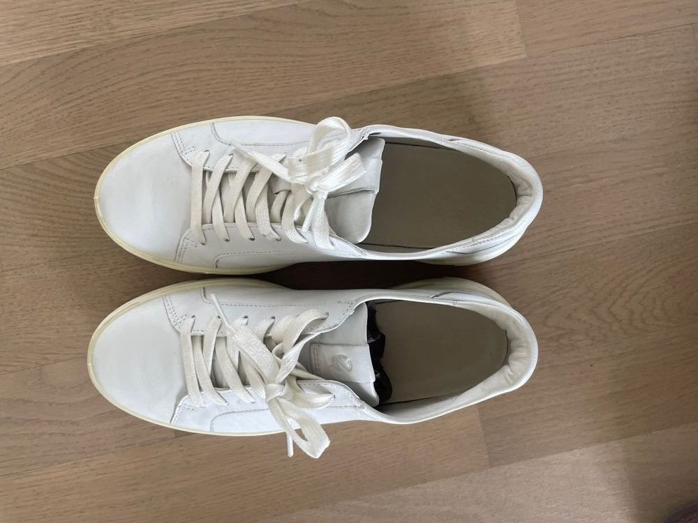 Ecco Scarpe da donna: Ecco Damen weisse Sneakers – Usato da Wettingen venduto da Tigabella 2