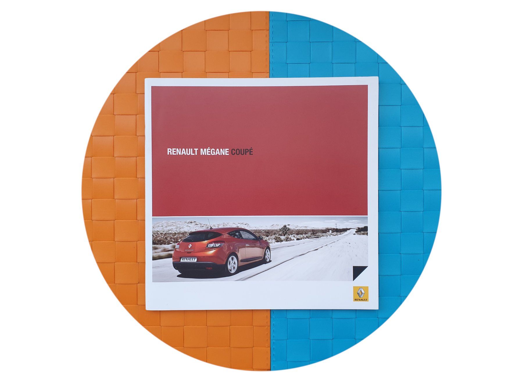 Riviste & Magazine: RENAULT MEGANE COUPÉ 2008 - Prospekt / Katalog – Nuovo (secondo la descrizione) da Viganello venduto da CARLiteratur