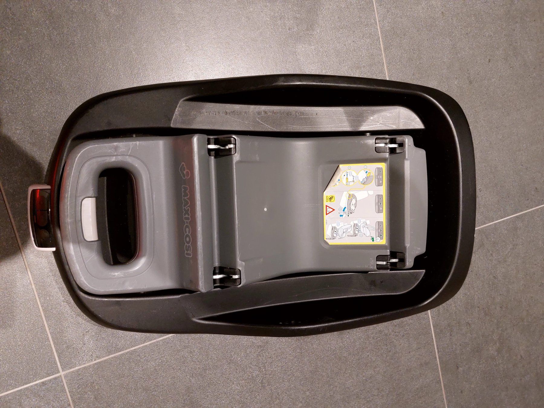 Seggiolini per auto: Maxi Cosi Pebble mit Basisstation – Usato da Wikon venduto da Lukas80 3