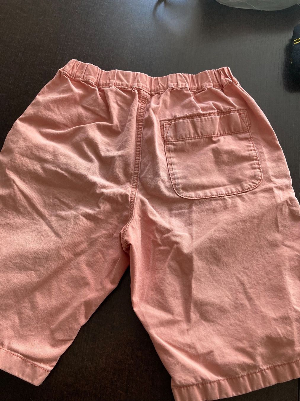 Pantalons: Short UNI QLO taille 11/12ans – D'occasion à Domdidier par qatar1973 1