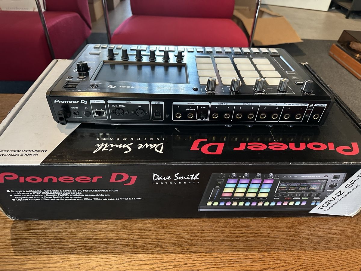 Strumenti musicali: Pioneer Toraiz SP-16 Sampler – Usato da Vevey venduto da Dborg 1