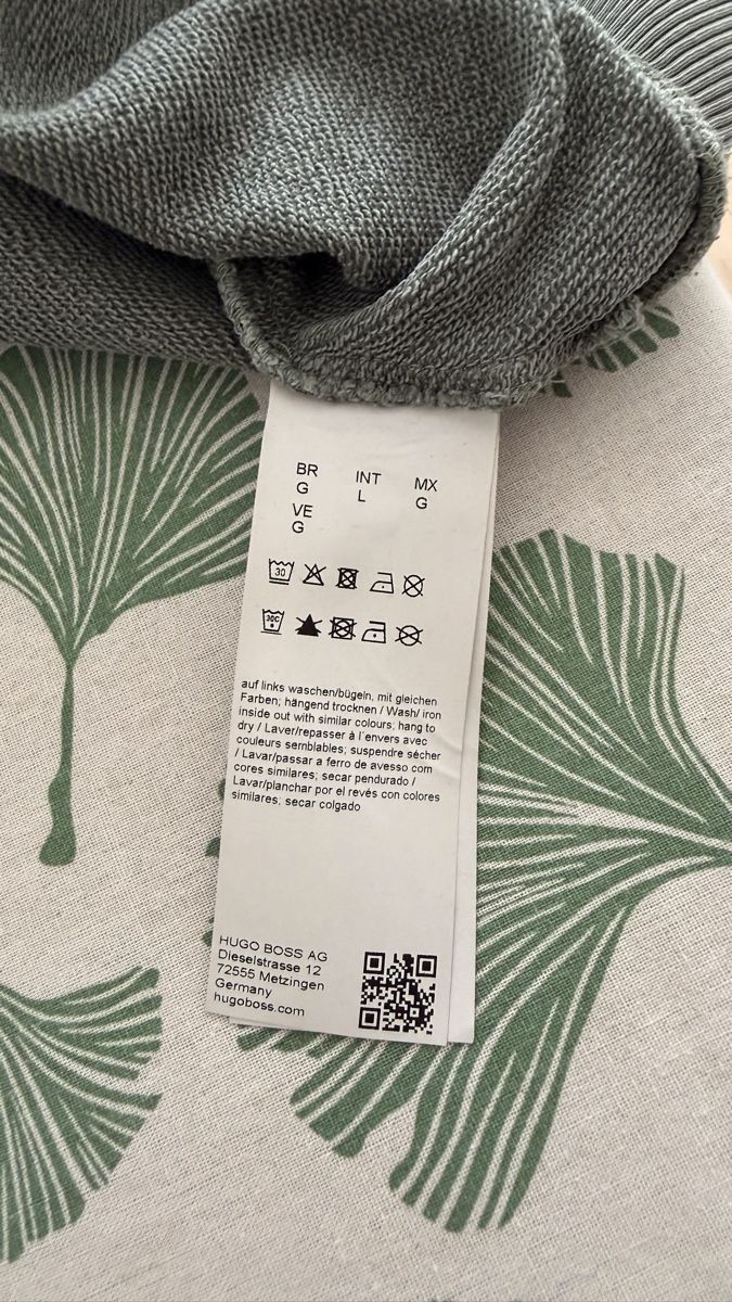 Hugo Boss Pullover & Sweatshirts: BOSS Pullover Rundhalsausschnitt Grau Grösse L – Gebraucht aus Horn von shuyakra 4