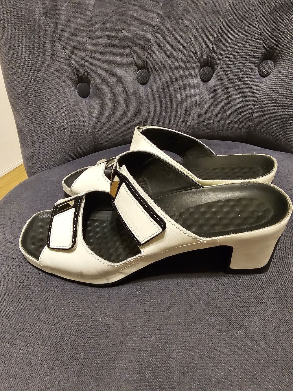 Damenschuhe: mules VITAL T.38 blanc crème laqué – Gebraucht aus Bulle von Diamant.15 2