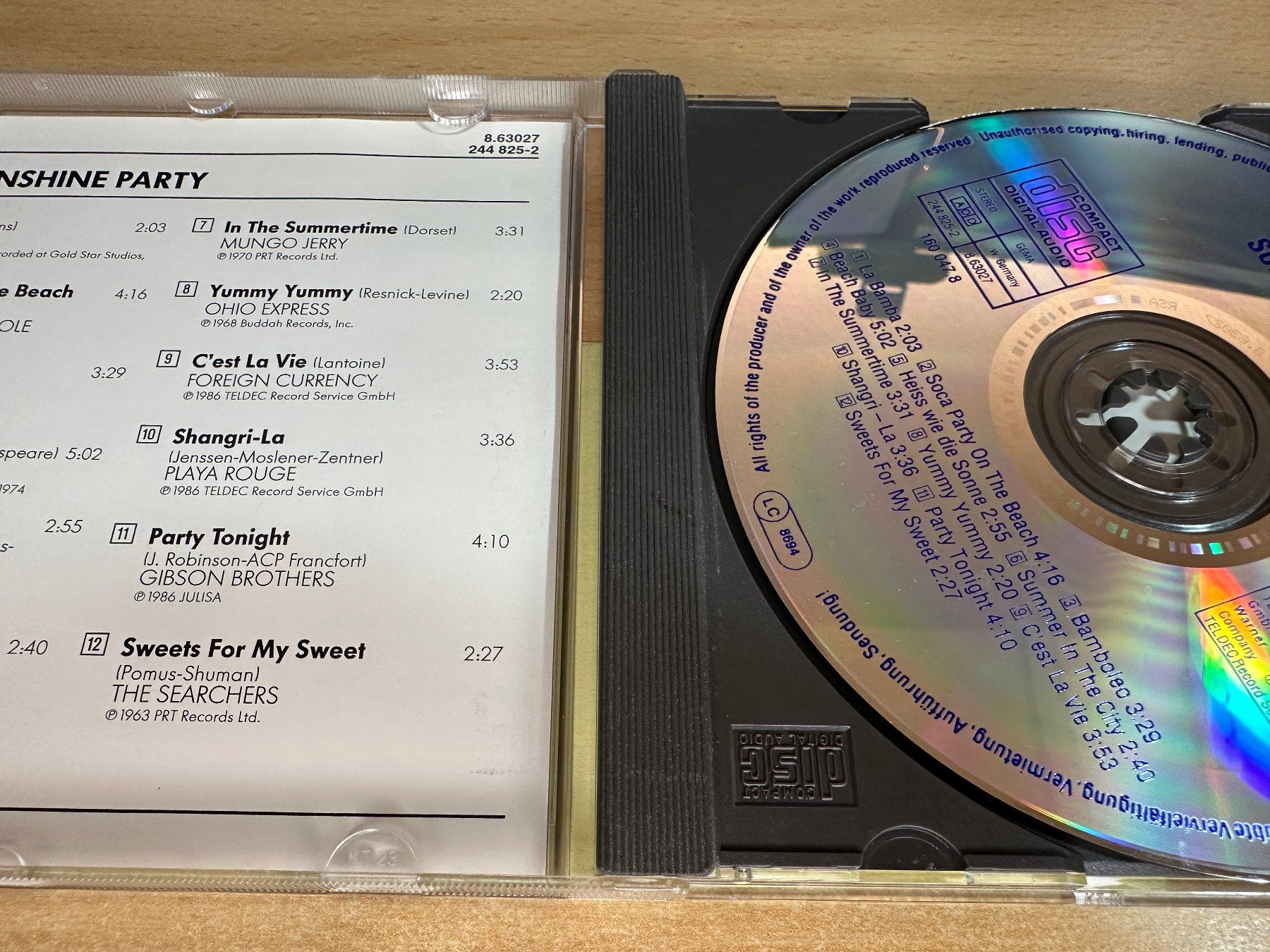 CD: X2 Various – Super Sunshine Party – Usato da Rikon im Tösstal venduto da Alpenmutz 2