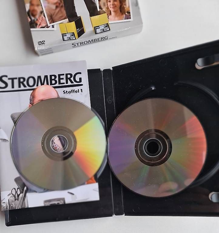 Tutti i DVDs: Stromberg DVD Staffeln 1-3 komplett    – Usato da Cham venduto da trendman19 2