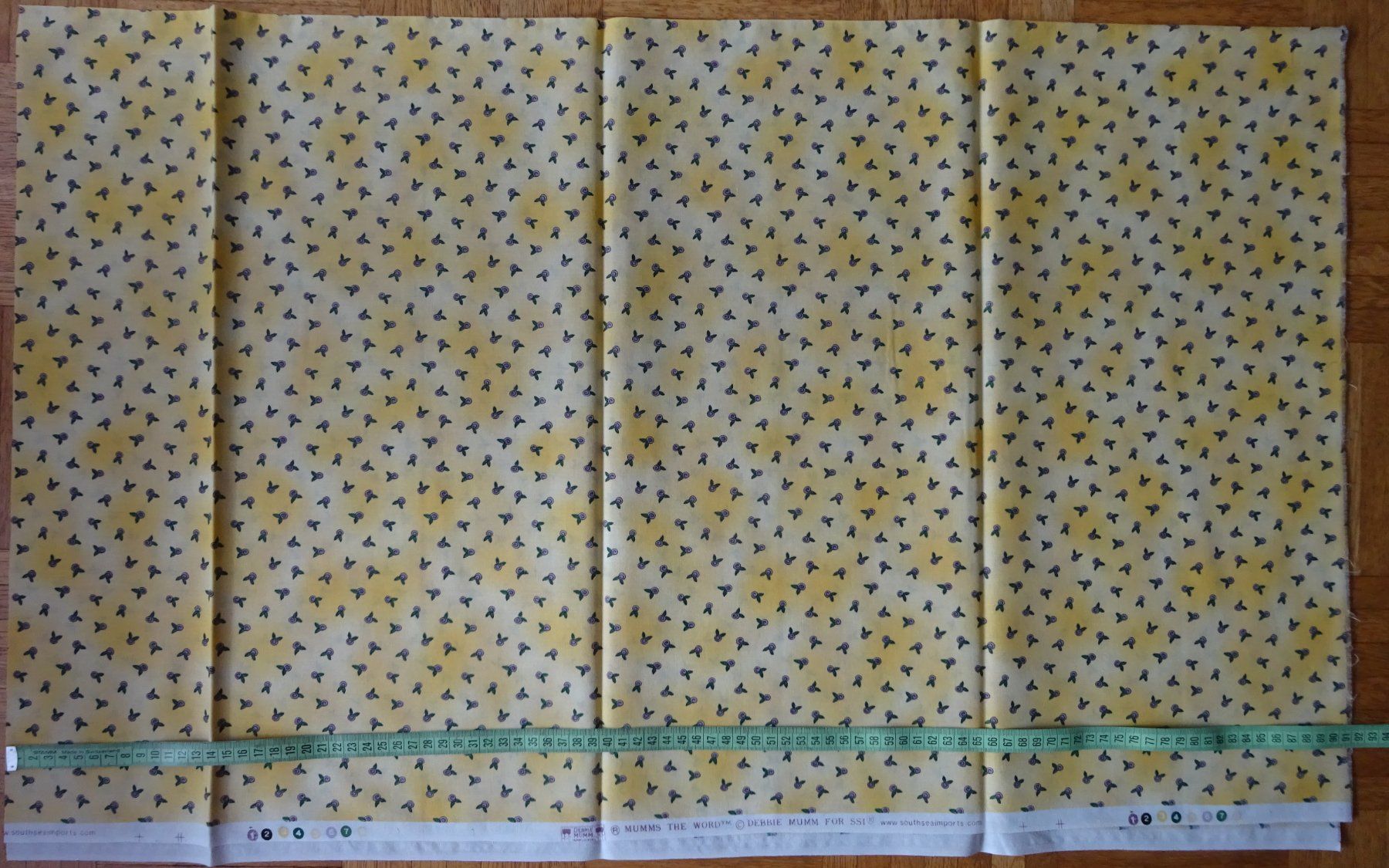 Tessuti: Baumwollstoff für Patchwork 90 x 110cm – Nuovo (secondo la descrizione) da Bern venduto da Hero2.0 1