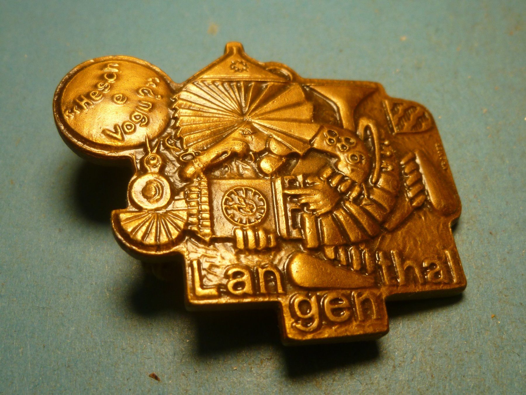 Plaketten & Abzeichen: LANGENTHAL 1988 BRONZE – Gebraucht aus Ried (Muotathal) von Mandarin02