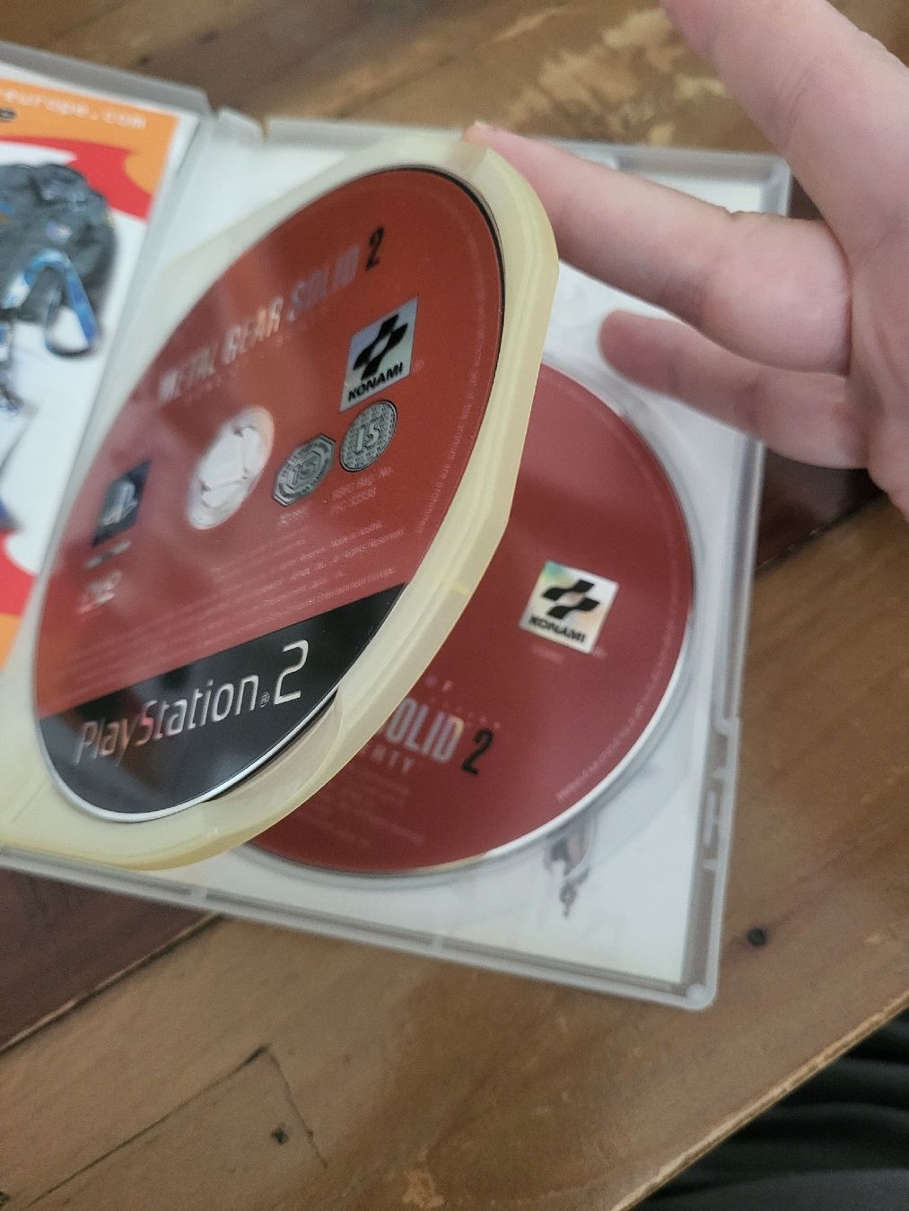 Giochi: Metal Gear Solid 2 PS2 - Complet + DVD Bonus (PAL) – Usato da Ursy venduto da Tchoupitchou 3