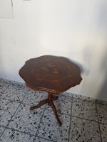 Beistelltisch Holz Intarsien rund drei Beine gebraucht