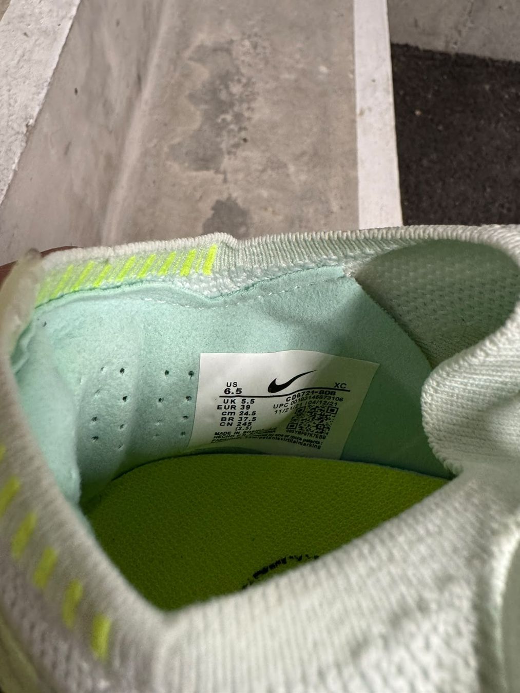 Nike Scarpe da uomo: Nike Air Zoom neu – Nuovo (secondo la descrizione) da Aarberg venduto da Cnika 1