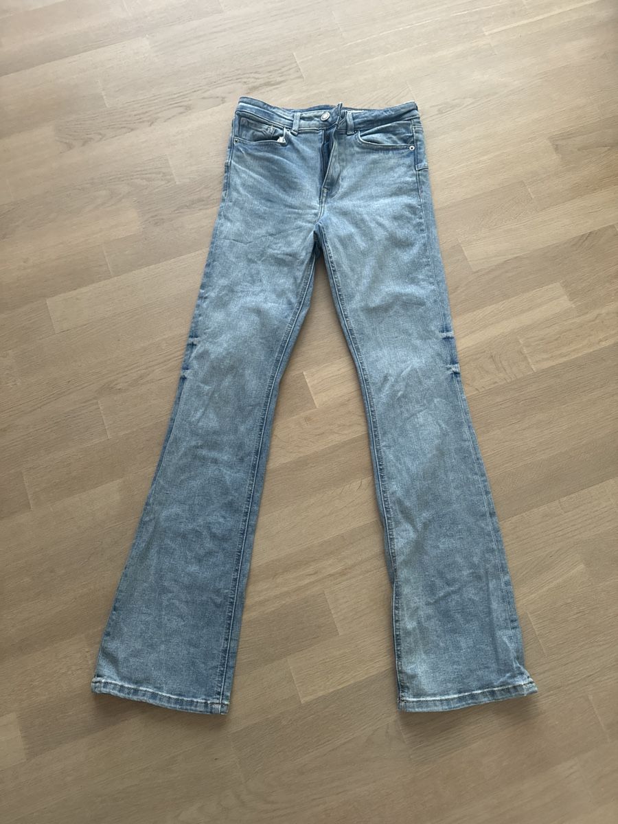 Zara Jeans: Jeans – Usato da Ettingen venduto da gaggalari