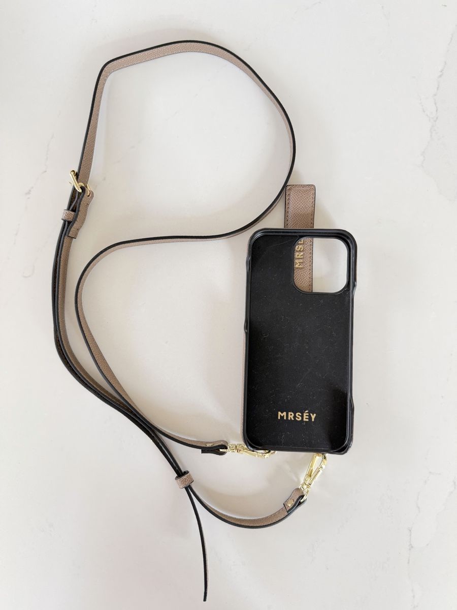 Mrséy Cover & Protezioni schermo: MRSÉY iPhone Hülle mit Strap - Taupe für 16 Pro Max – Nuovo (secondo la descrizione) da Rohrbach venduto da WhiteCornus 3