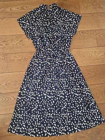 Leichtes Sommerkleid marine/weiss Gr. S, wie neu