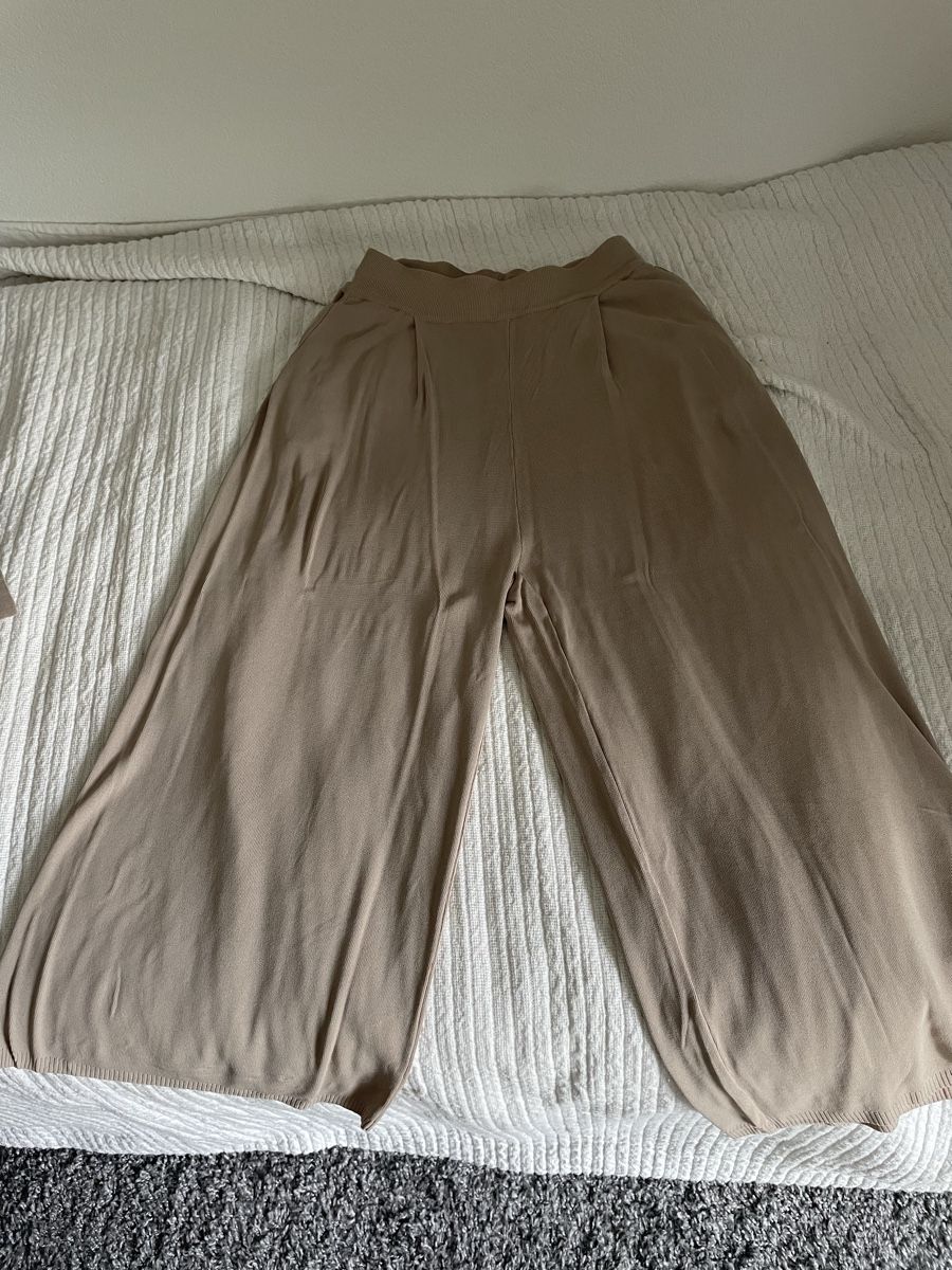 Completi & Tailleur: 3teiliges Set aus Jersey Gr 40 – Usato da Utzigen venduto da wezisk 2