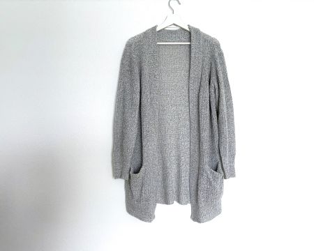 Gemütliche Strickjacke Cardigan Grösse S/M, grau meliert