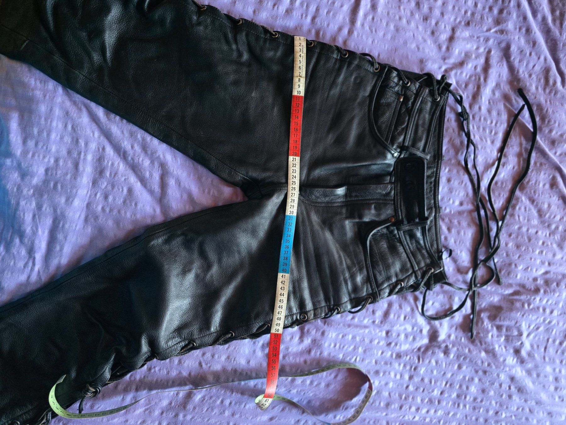 Pantaloni: Motorrad- Lederhose – Usato da Frutigen venduto da Amber19617 2