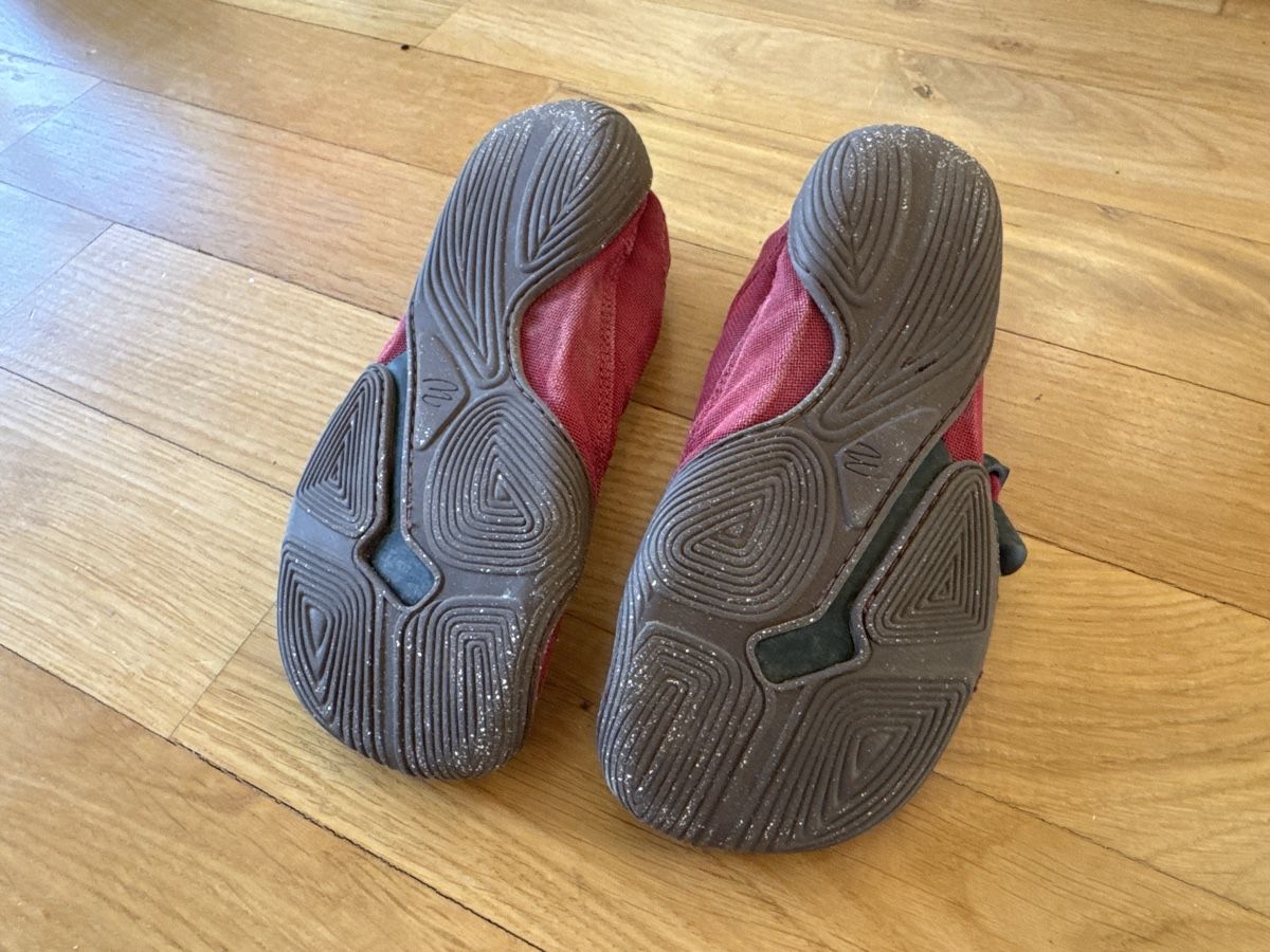 Wildling Scarpe per ragazzi: Kinder Barfussschuhe Wildlinge rot 29 – Nuovo (secondo la descrizione) da Bern venduto da mandurli 1